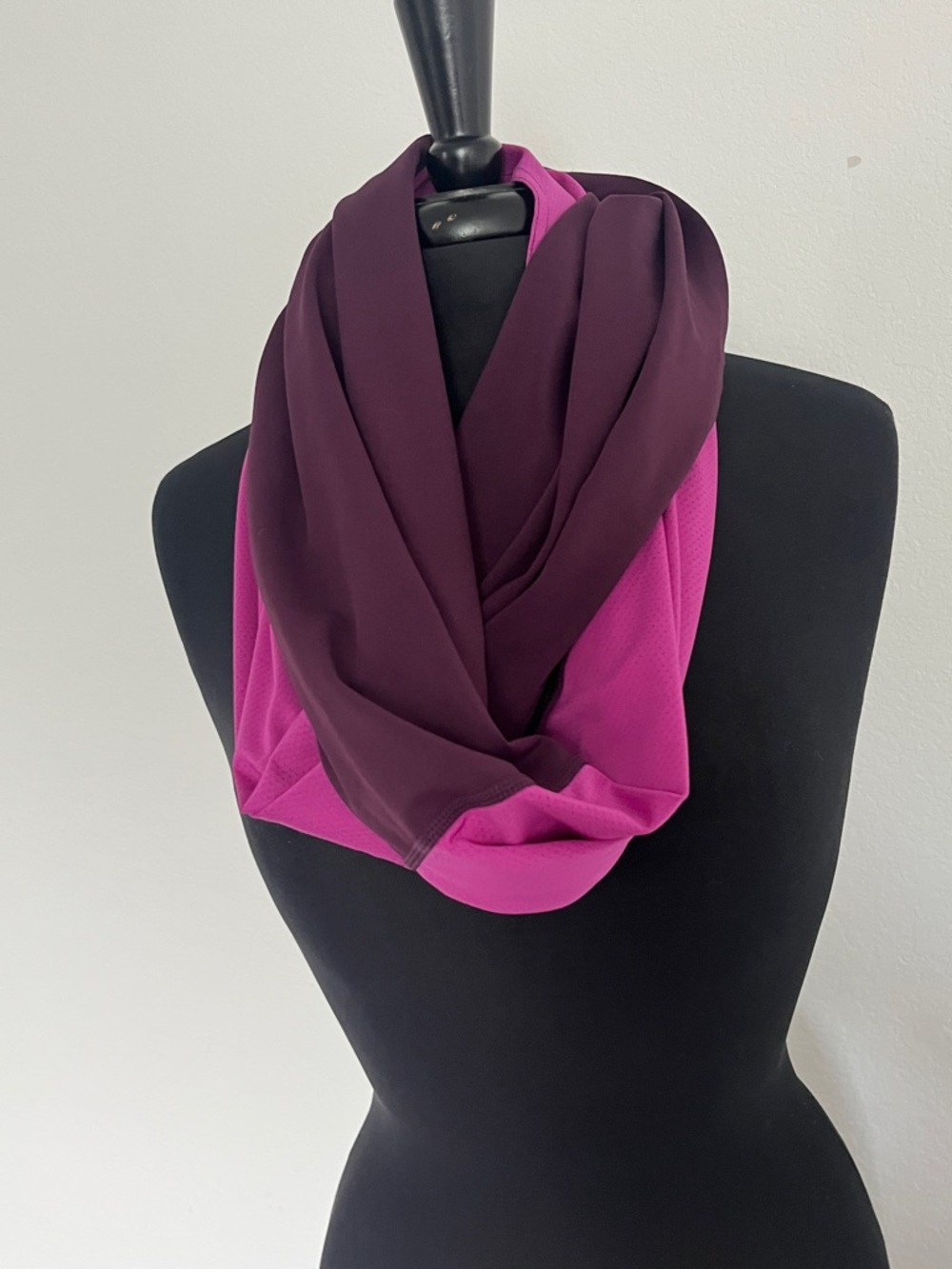 Fabletics Two-Tone  Infinity Scarf - Picture 3 of 7
